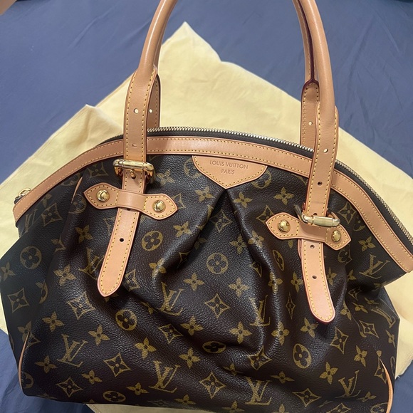 Authentic Tívoli GM - Picture 2 of 10